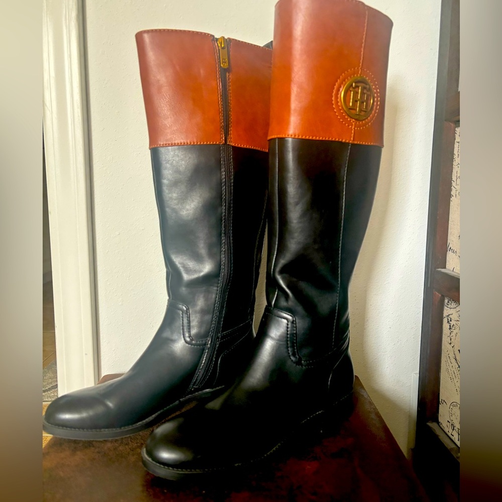 Tommy Hilfiger boots * Excellent Condition *